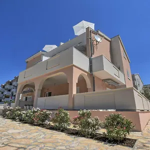 Magena - Modern In Pag Center Appartamento Pag Town